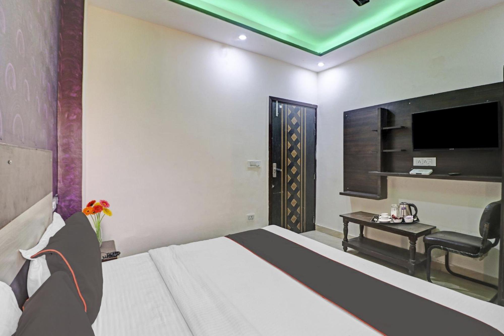 Hotel Collection O Elite